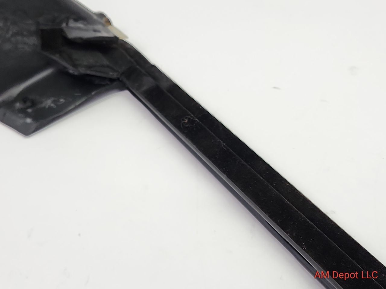 2009 BMW 135i 128i E82 E88 E81 Right Door Interior Window Channel Seal 7164940