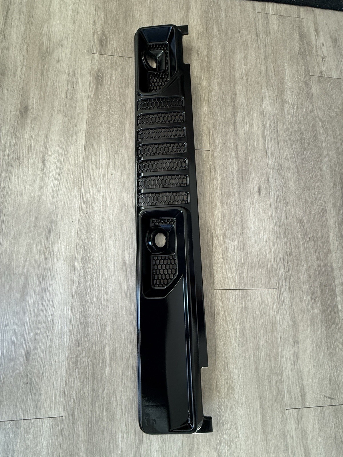 Mopar Cowl Panel for Jeep Wrangler JL BLACK (PX8) OEM Color Matched *needs buff*