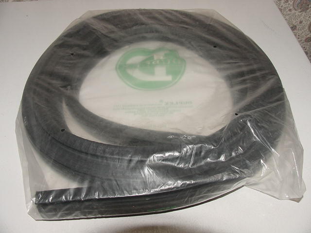 Duplex DX-0889 81-1533 Truck Tailgate Weather Strip 10 FT Unknown Fit – NEW