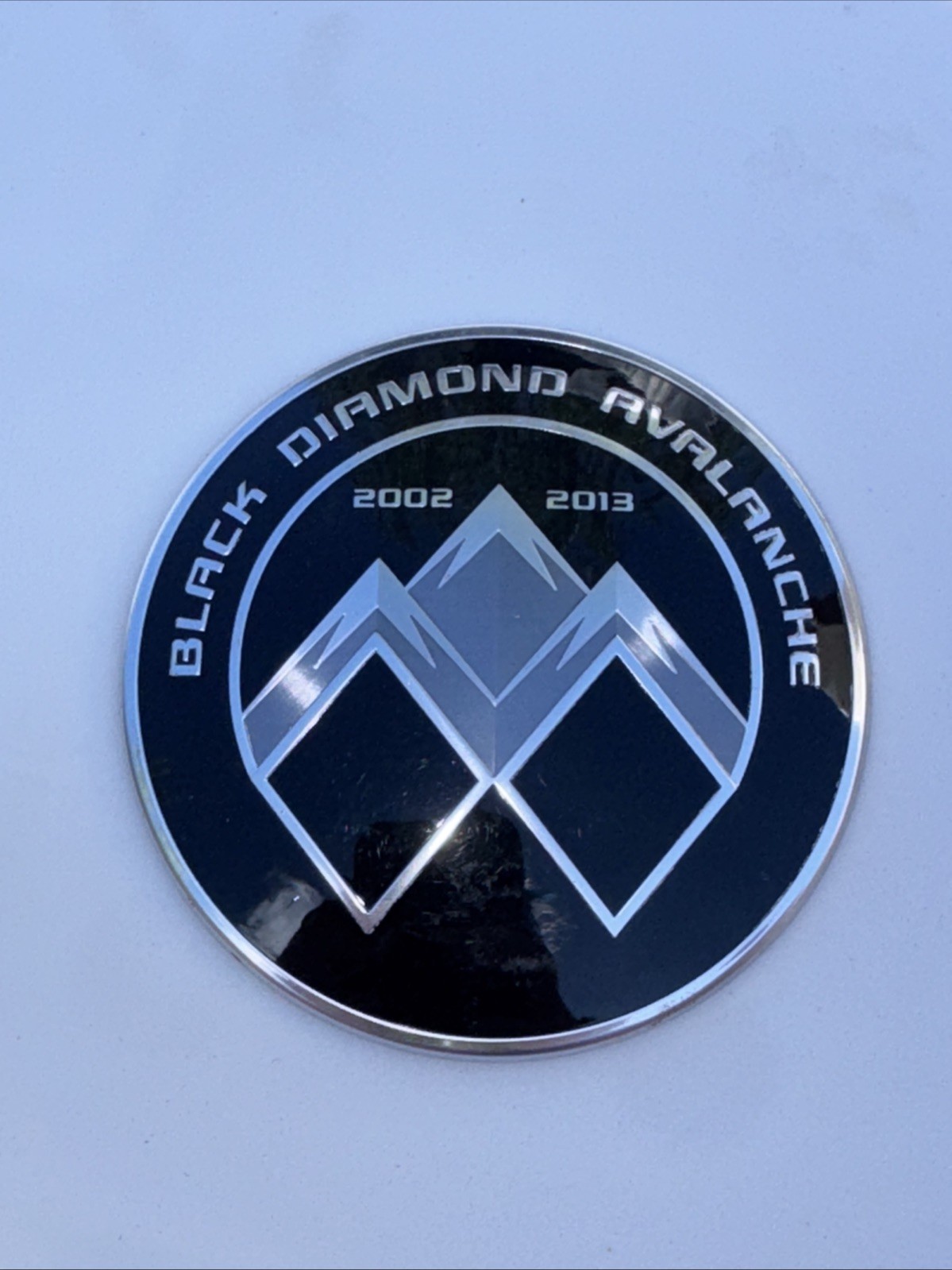2002-2013 Chevrolet Avalanche Black Diamond Emblem by GM 22913047