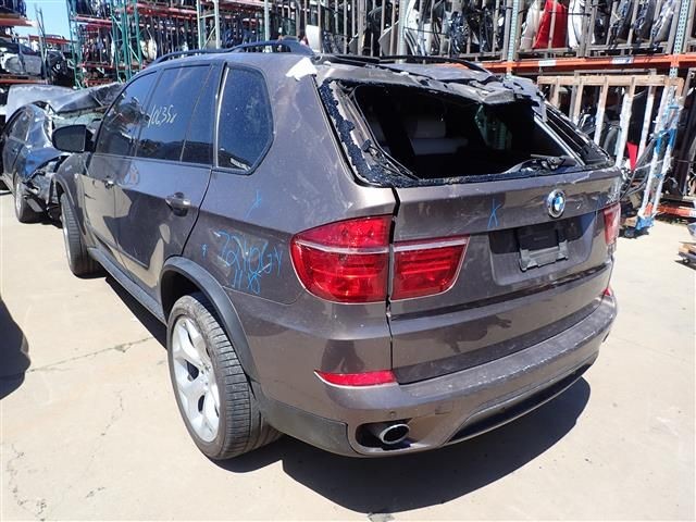 QUARTER MOULDING OEM 2011 BMW X5 51777163560