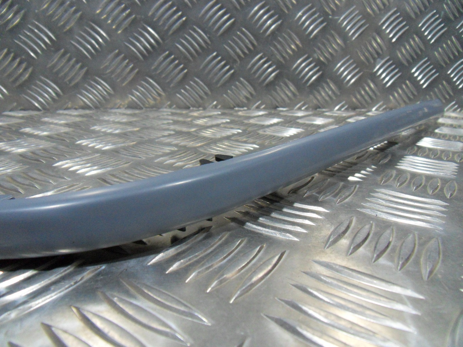 Rover 214 Mk2 Front right lower headlight trim finisher panel 1989 to 1992 NOS