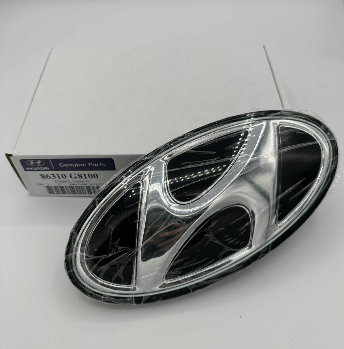 OEM Front Mirror Grille Emblem Badge 86310G8100 For Hyundai Sonata 2019 2018