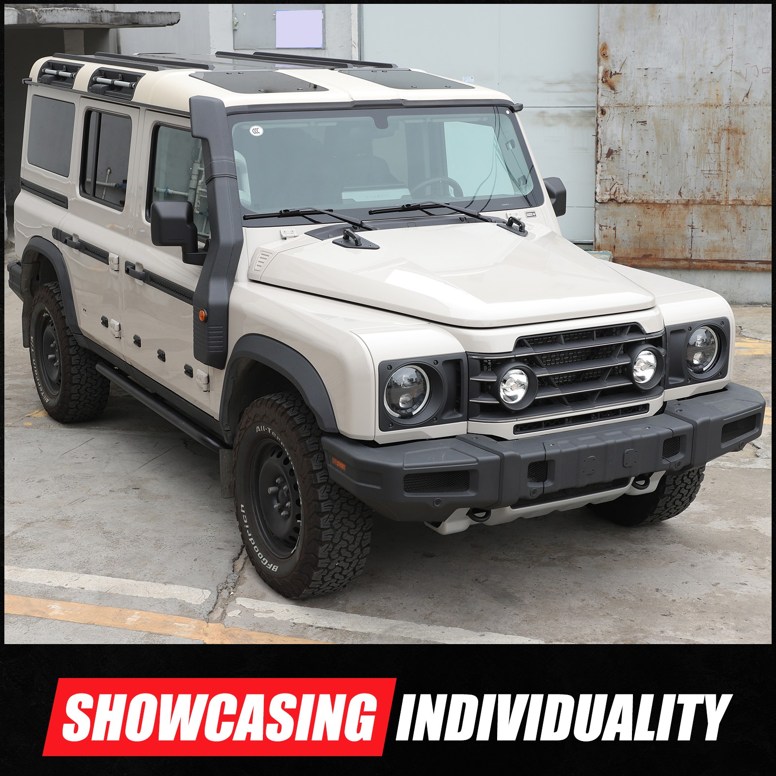 Aluminum Alloy Black Hood Expansion Trim With Handle For Ineos Grenadier 20+ US