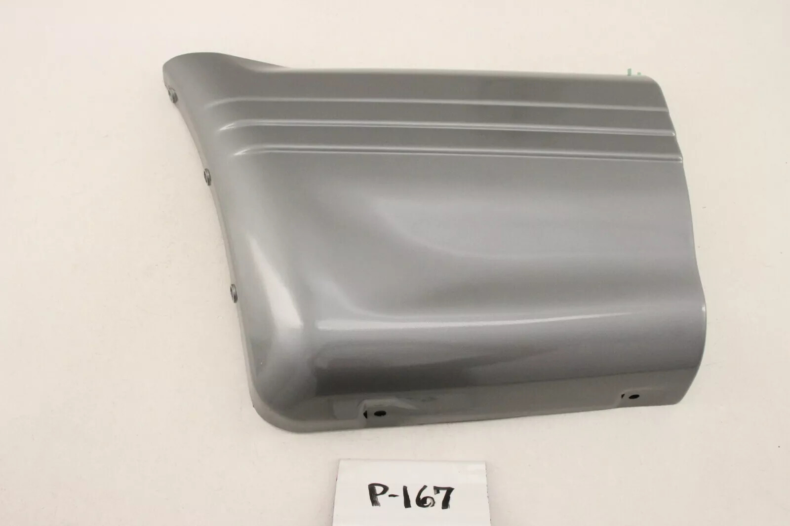 New OEM LH Rear Bumper End Cover Cap 1992-1995 Mitsubishi Montero MB831831 Grey