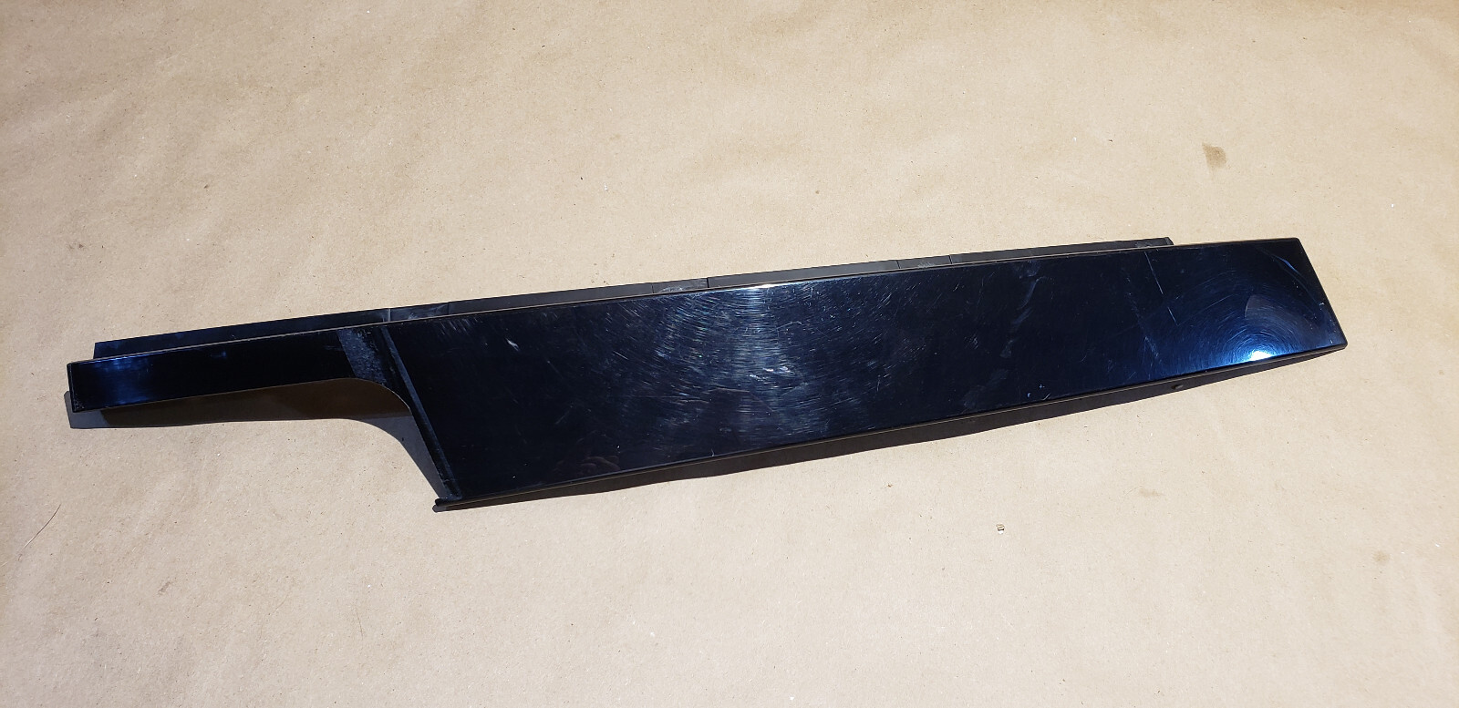 2017 BMW 330i 330ix FRONT LEFT DRIVER SIDE DOOR B PILLAR MOLDING TRIM OEM
