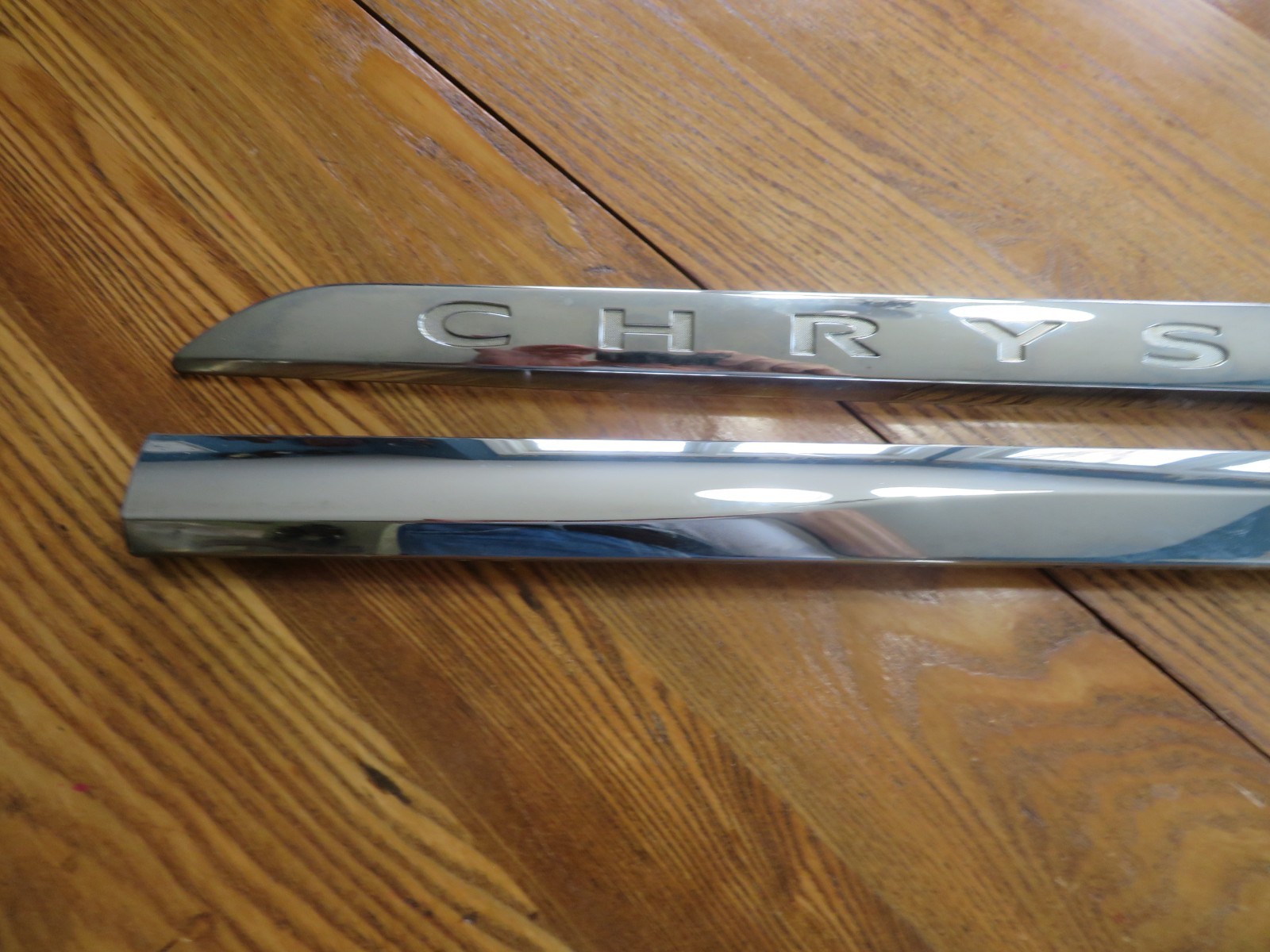 2011-2016 Chrysler Town & Country Door Trim Molding Chrome Left Driver Side Pair