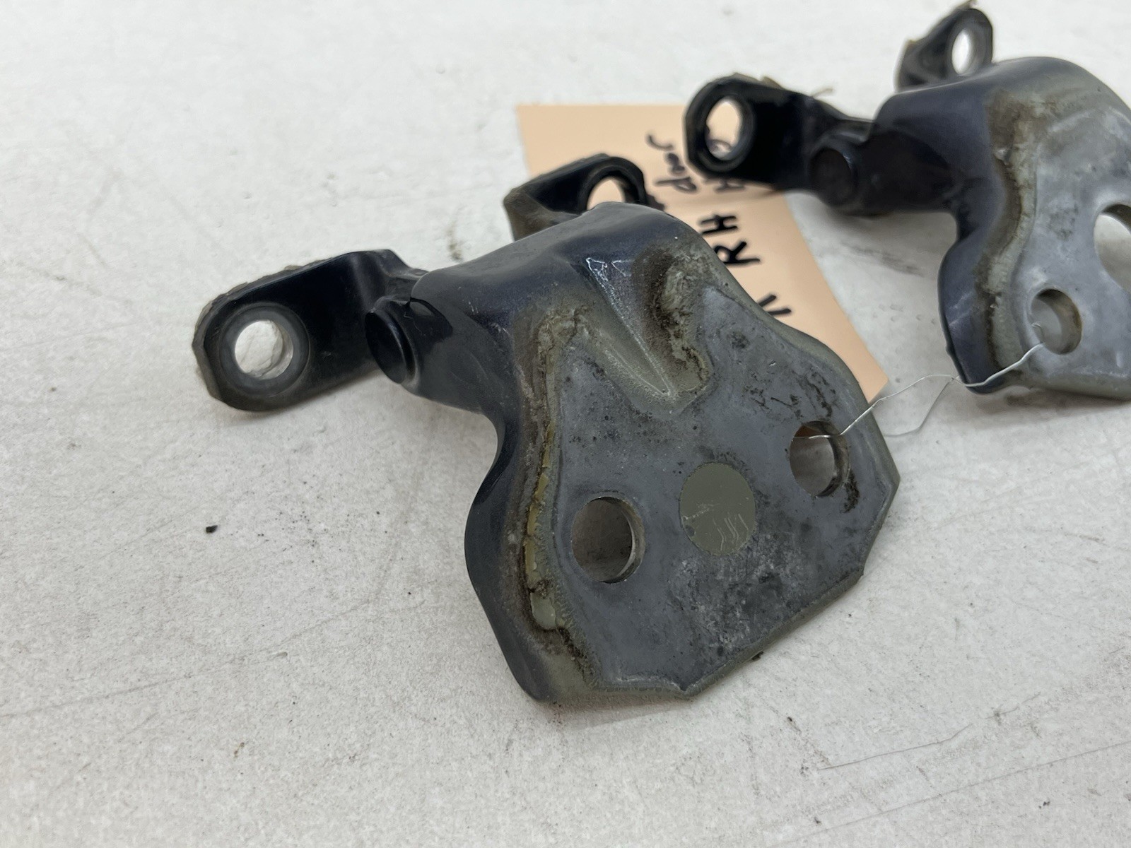 2017-2021 SUBARU IMPREZA FRONT RIGHT RH PASSENGER SIDE DOOR HINGE SUPPORT SET