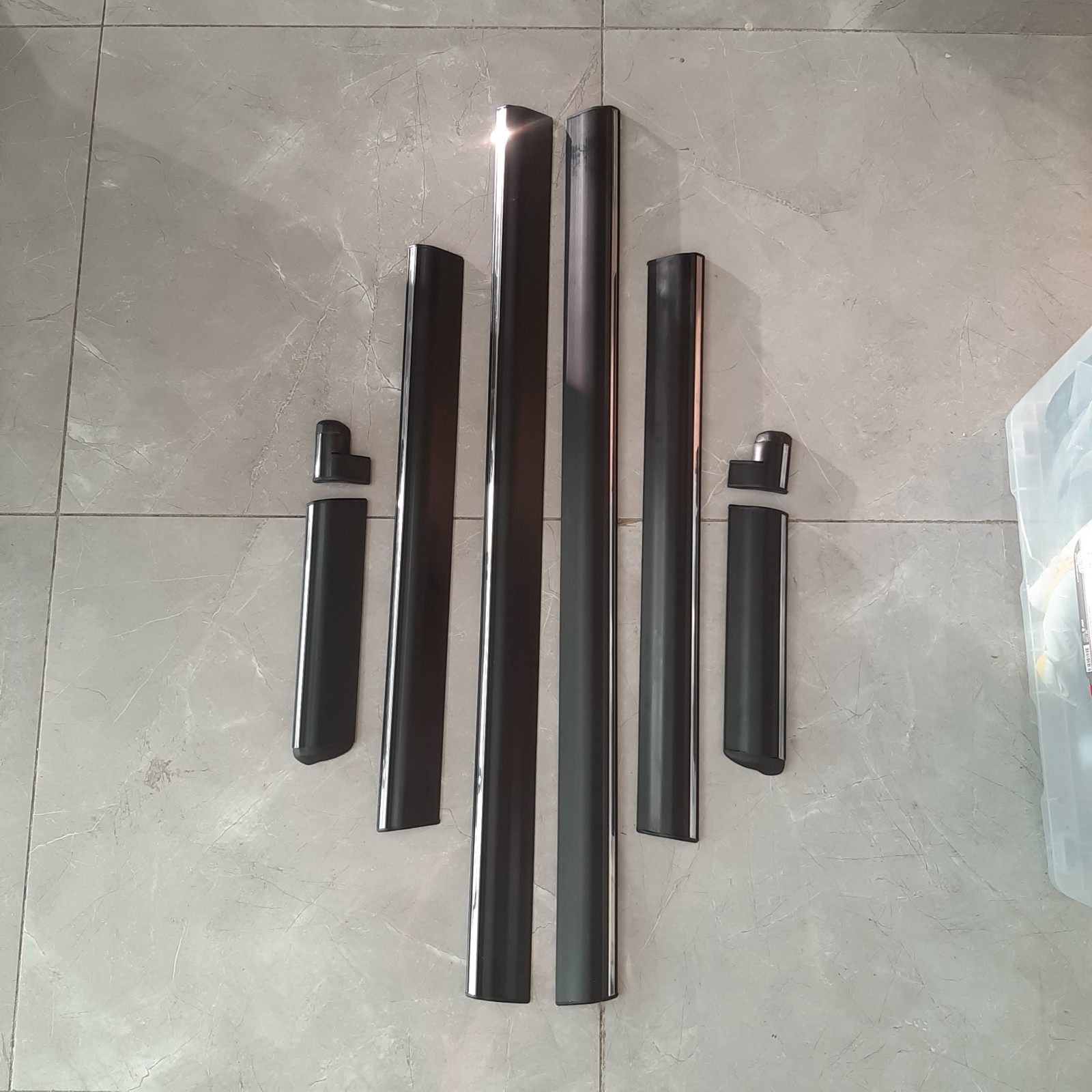 Mercedes W123 Lower moulding trims Rocker panel set 8 Pieces NEW