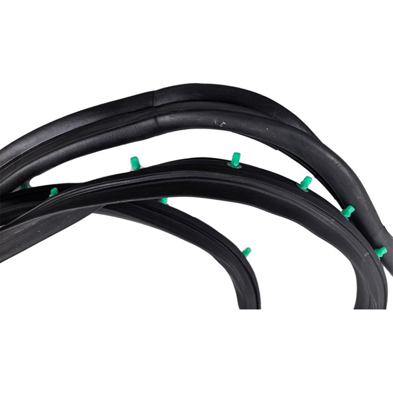 for Ford E-150 E-250 E-350 Econoline New Rear Right Weatherstrip Door Seal