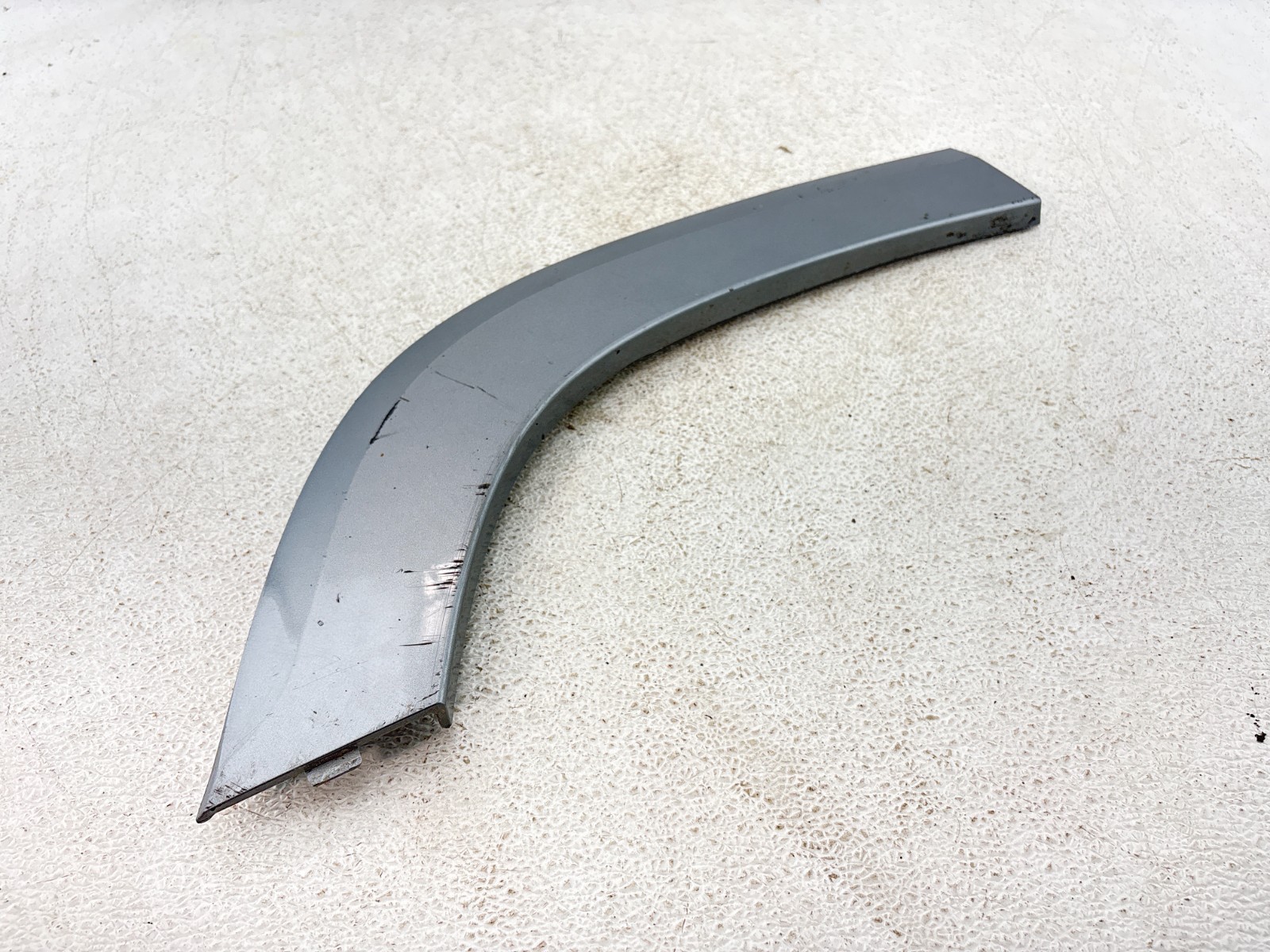 2018-2023 GMC Terrain Right Side Rear Wheel Arch Trim RH OEM