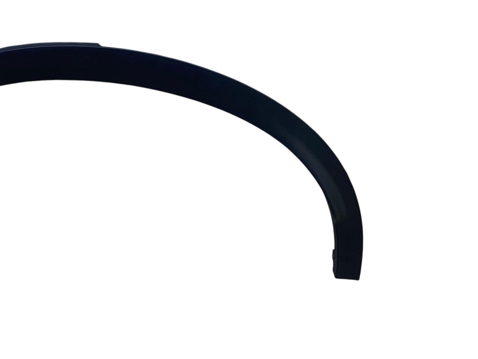 2023-2024 VINFAST VF 8 LEFT REAR WHEEL OPENING MOLDING FENDER FLARE BEX30006063