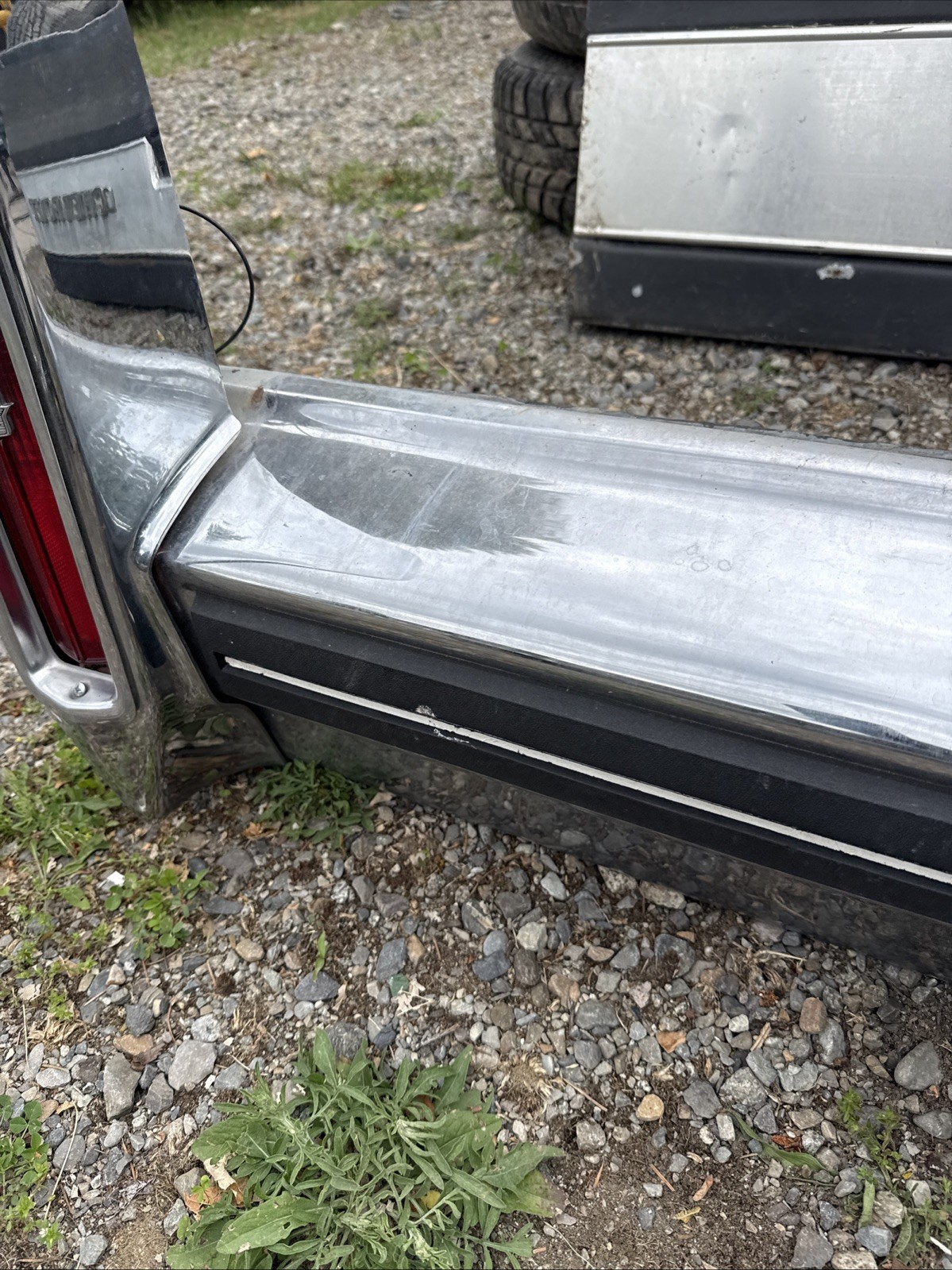 80-89 CADILLAC DEVILLE FLEETWOOD BROUGHAM REAR BUMPER 1980-1989
