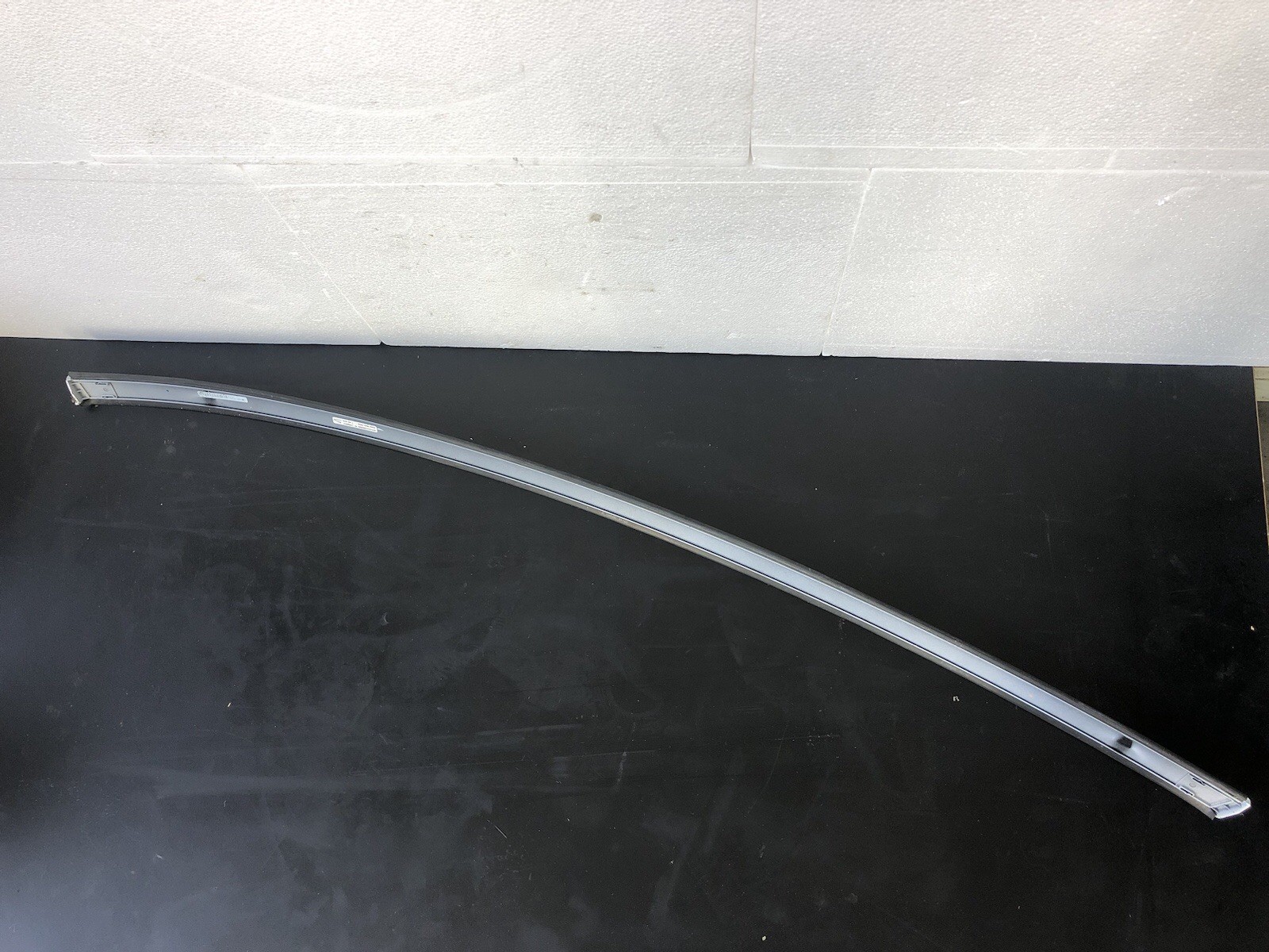OEM 2017-2023 Jaguar XE Roof Trim Molding Pearl White Right side passenger rail