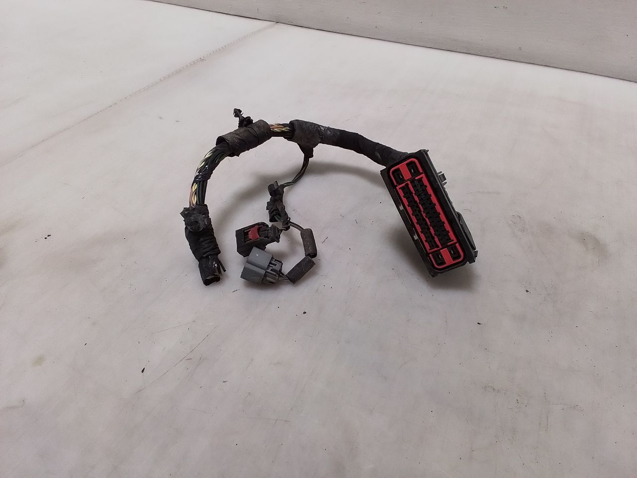 Jeep JK Wrangler OEM ABS Module Plug and Wiring Pigtail 2012-2014 146626