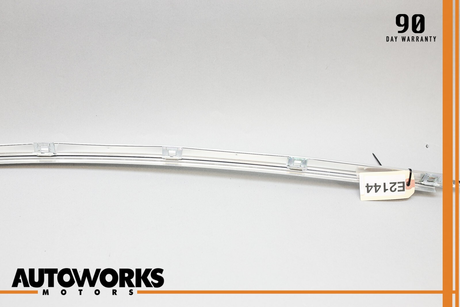 04-08 Maserati Quattroporte M139 Rear Left Door Glass Cover Trim Molding OEM