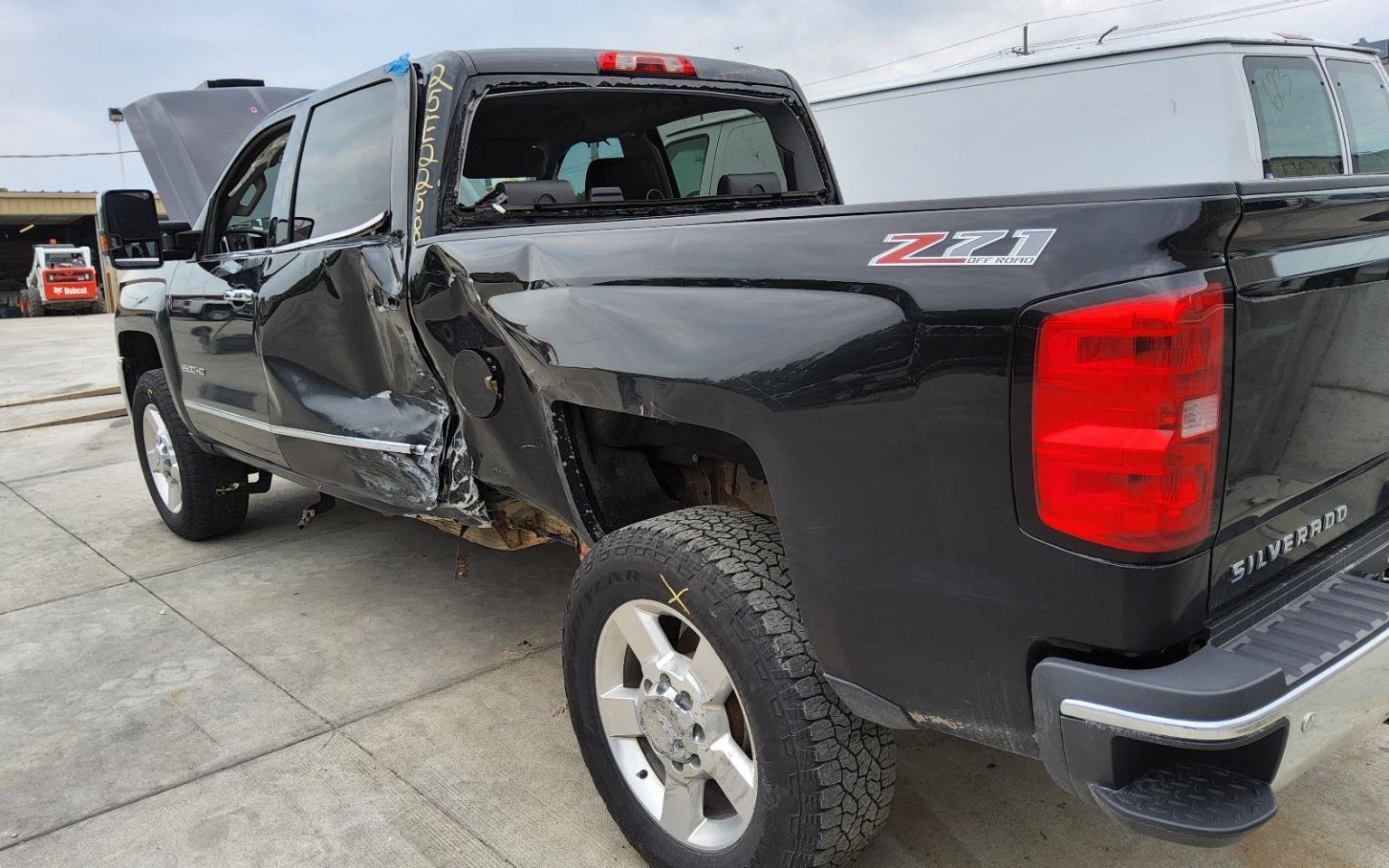 CHEVROLET SILVERADO 2500 PICKUP 2015-2019 RIGHT CENTER PILLAR CREW CAB 1667165