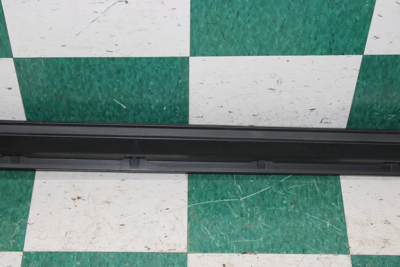 10-24 4 Runner Black Molding Passenger Right RH Rocker Side Skirt Panel OEM OE