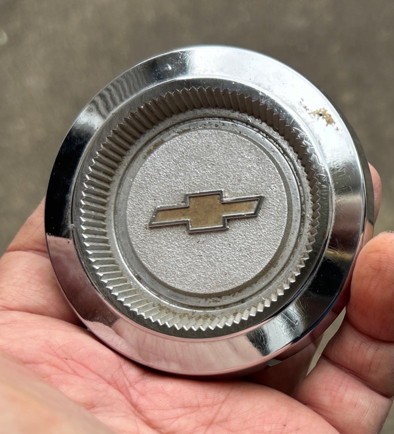 1966 Nova Horn Button 66 Chevy 2 Very Nice Original