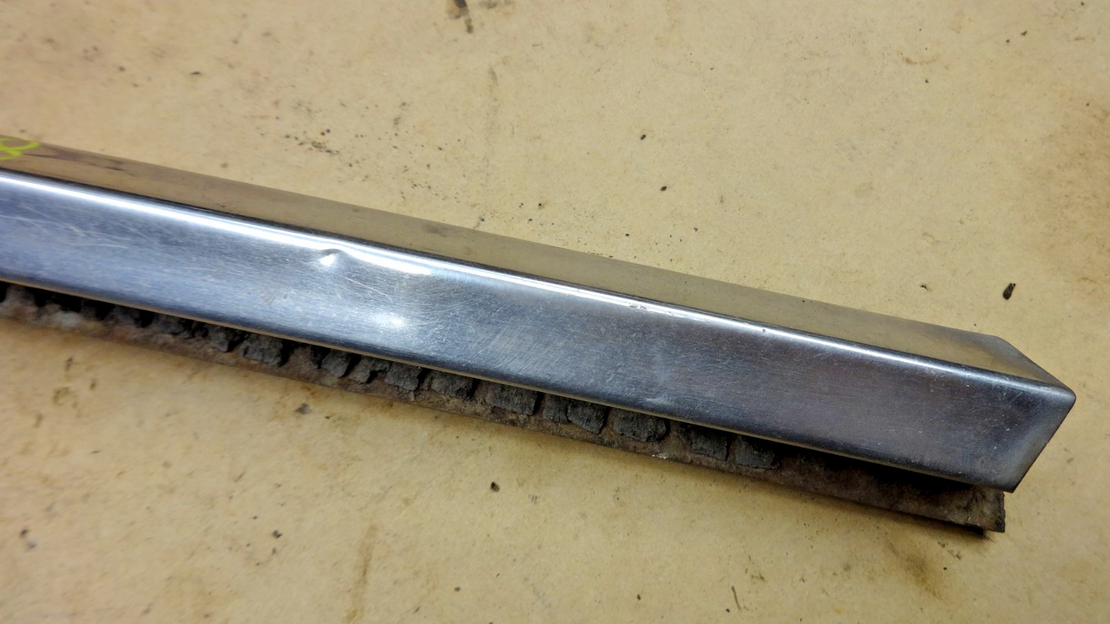 1937 1938 Chevy WINDSHIELD CENTER DIVIDER BARS Original GM