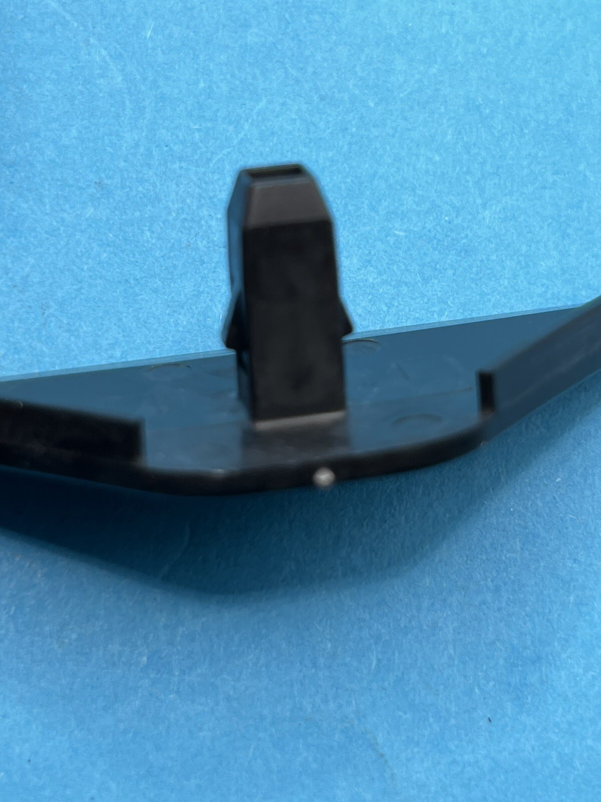 (Pack of 2) Front Bumper Cover Insert Clips Upper for Toyota Tundra 52115-0C090