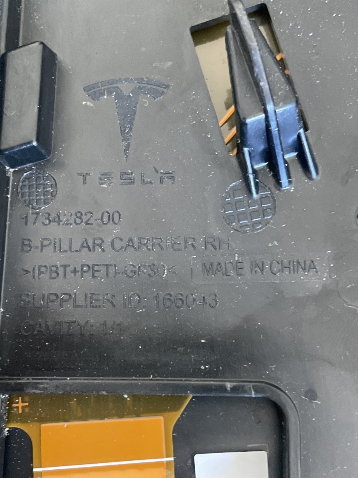 Tesla Model 3 Highland Right B-Pillar Camera Trim Molding 2024 2025 2026 OEM