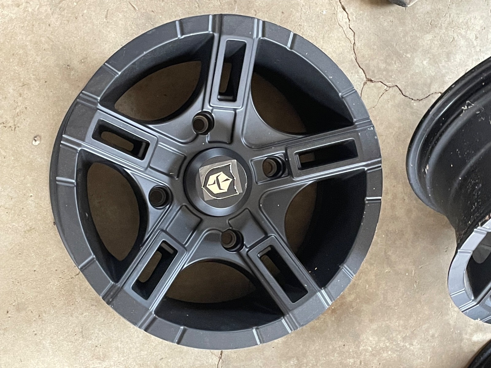 15inch razor wheels one of them have a small scratch on them the others are like