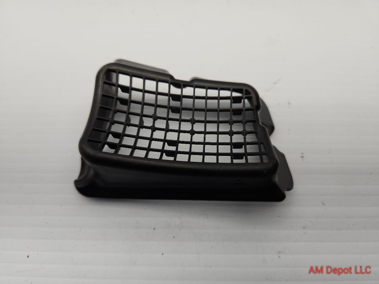 2009 BMW 135i 128i E82 E88 Right Leaf Grill 64316942618, 64319267638