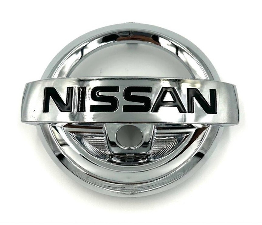 FRONT GRILLE EMBLEM For NISSAN MURANO ROGUE (W/CAMERA SPOT) 62890-4BA0A