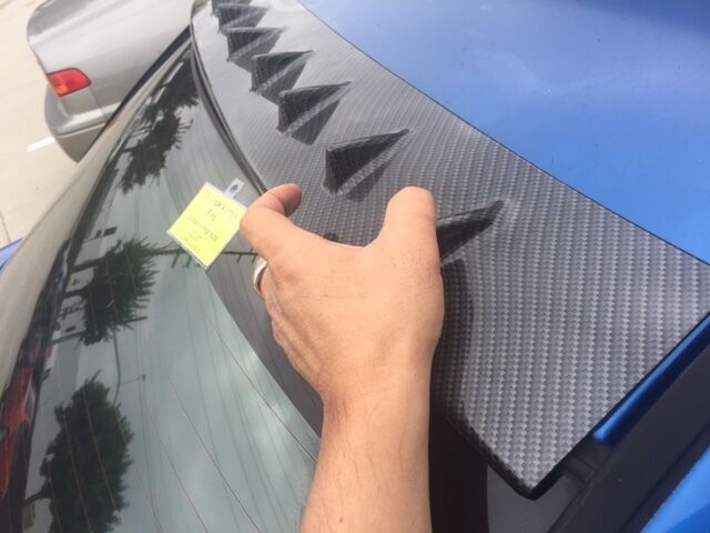 For 02-07 SUBARU IMPREZA Carbon Fiber Look Shark Fin Rear Roof Window Spoiler