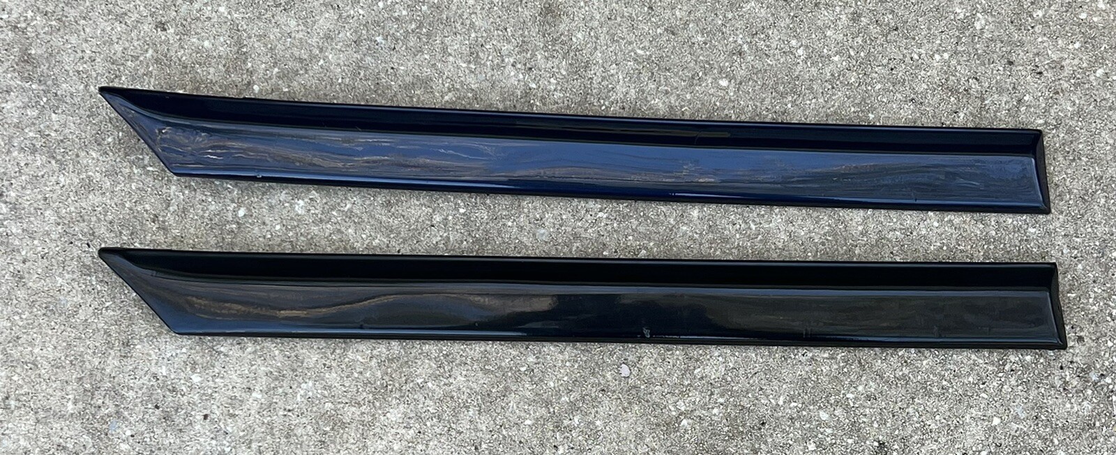 1999.5-02 Mk3.5 VW Cabrio Passngr Quarter Molding Strip Black Blue Green w/Clips