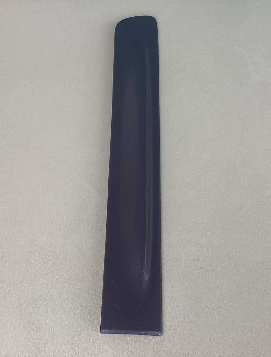 2002-2004 Jeep Liberty Passenger Side Rear Door Trim Molding Dark Grey OEM *