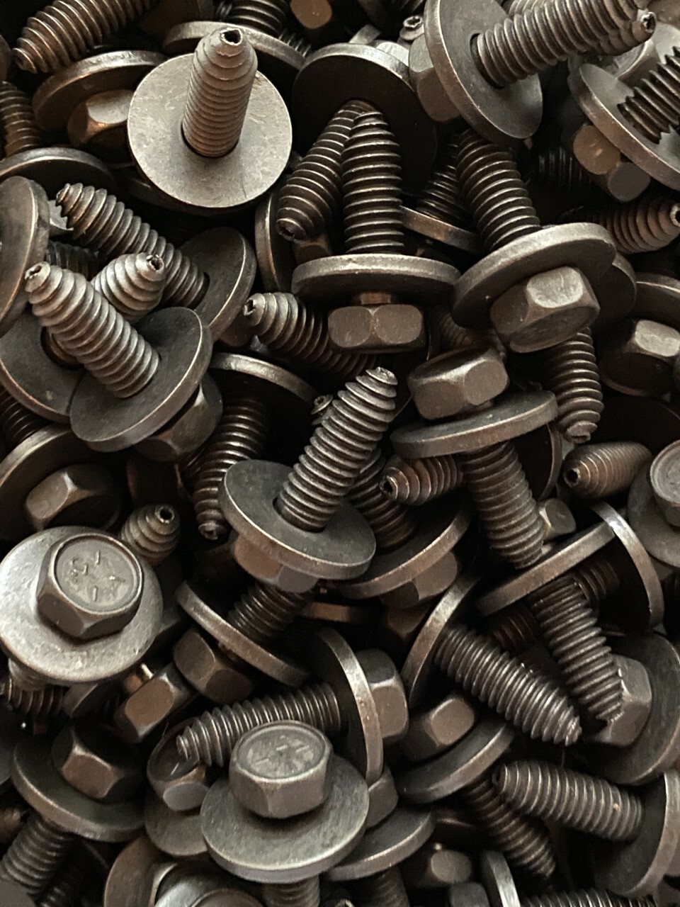 100 Pcs 5/16″ Body Bolts 1″ Long 1/2″ Hex 7/8″ Washer #1907-100CC