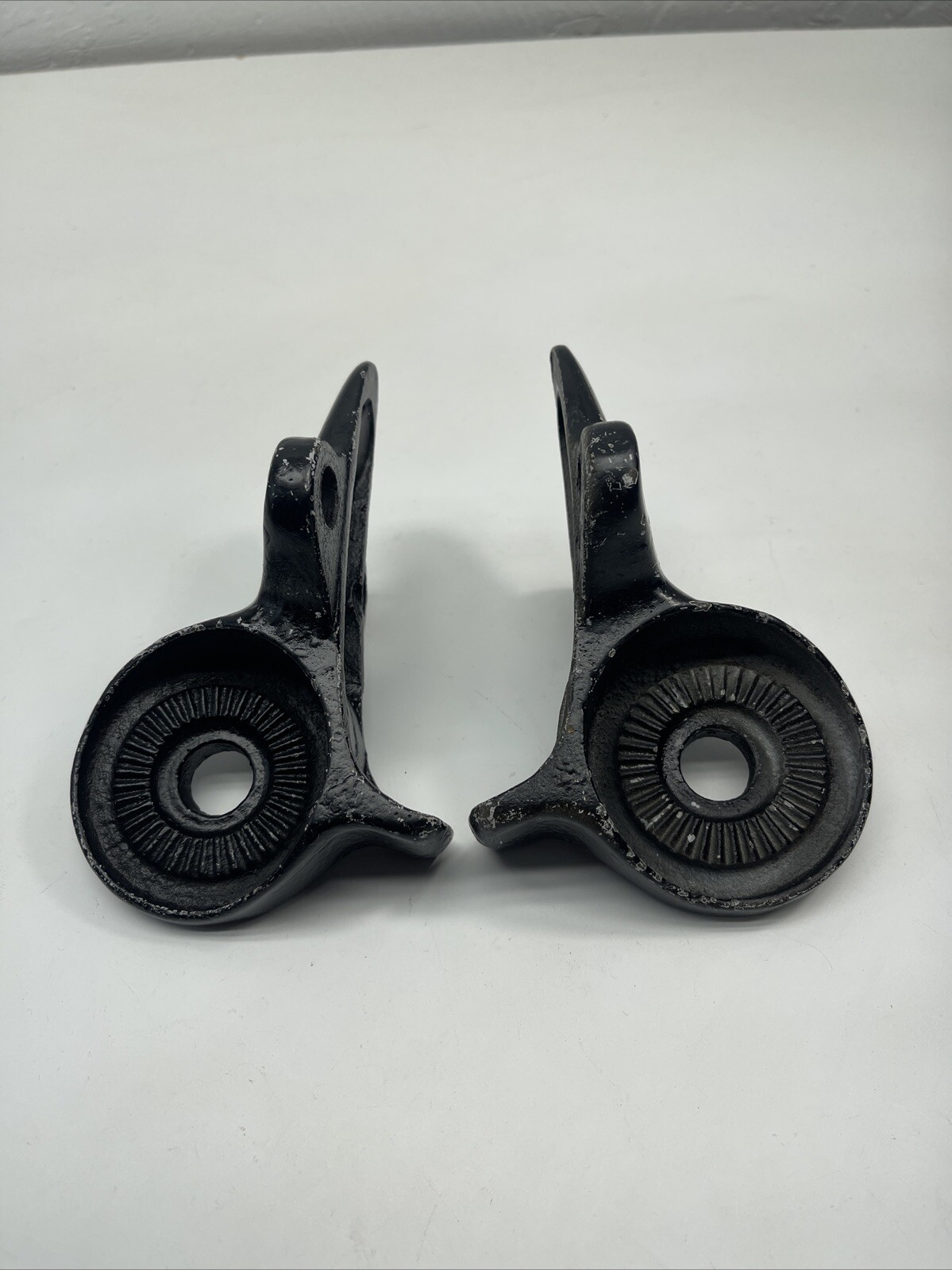 Vintage Cadillac or Lasalle or Big Car Fog Light Supports e4