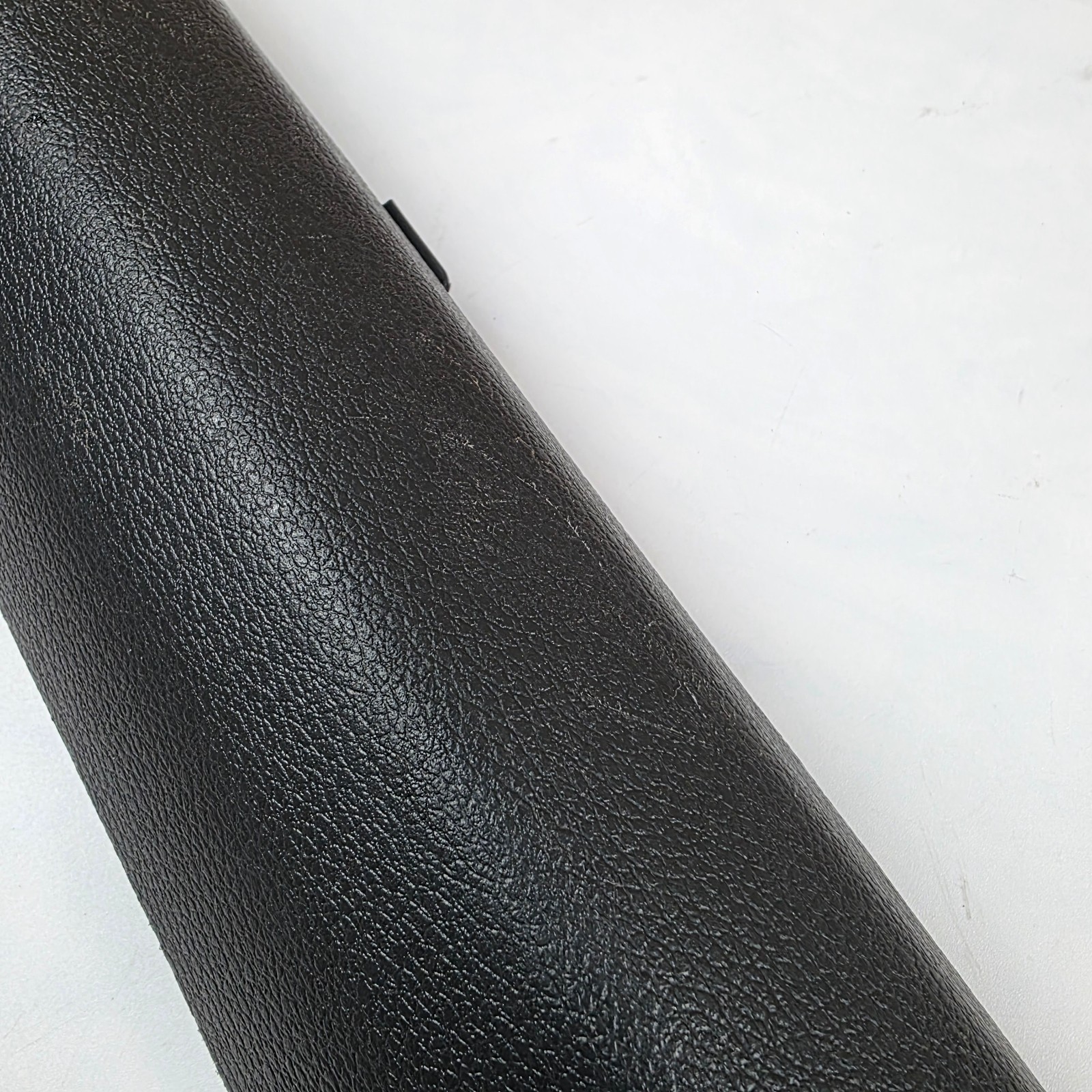 16-19 Hyundai Sonata Hybrid Front Right Door Sill Scuff Plate 85881-C1000 OEM