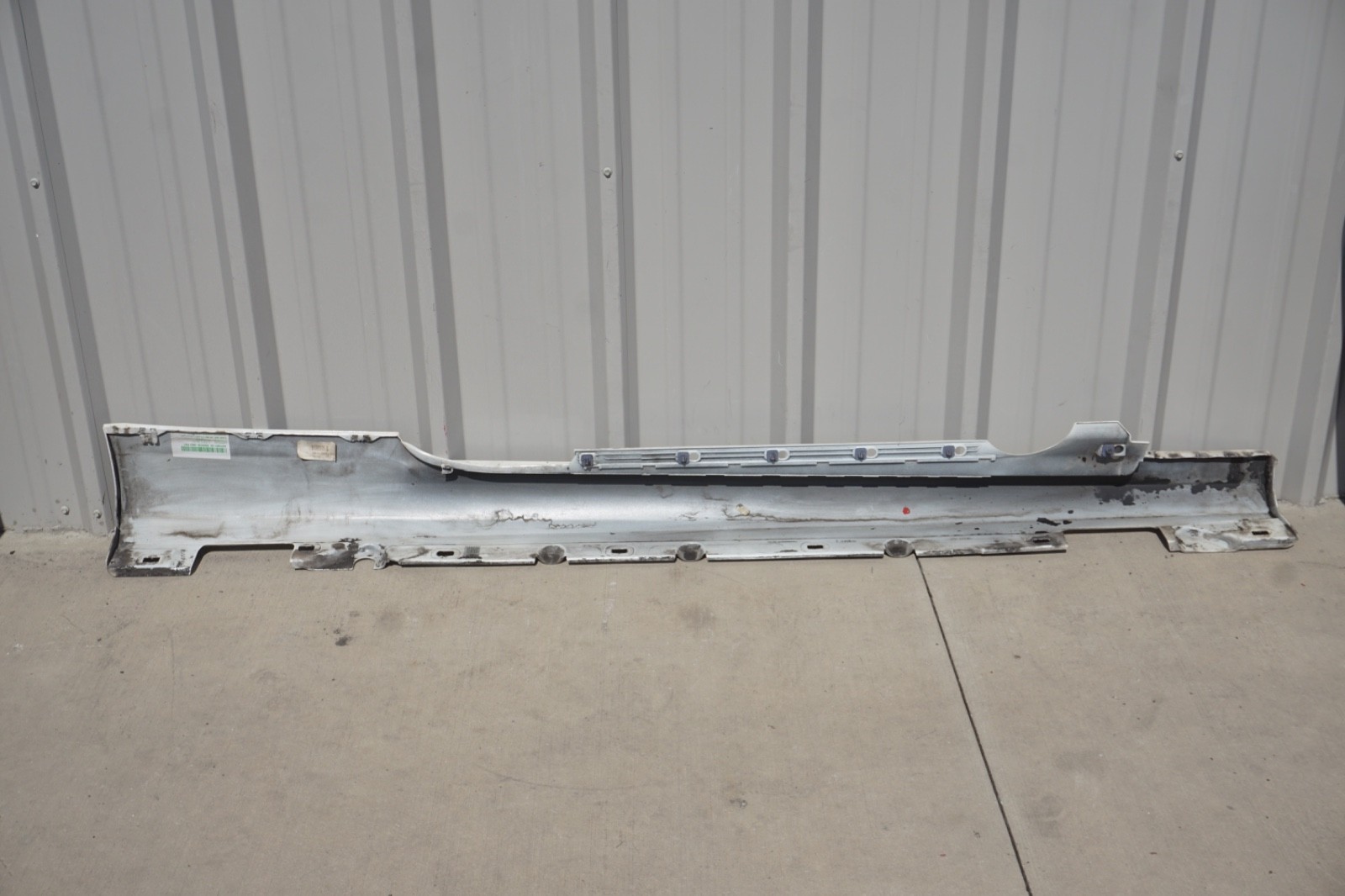 2011 – 2017 Mercedes E350 Convertible Base Left Side Rocker Panel Side Skirt OEM