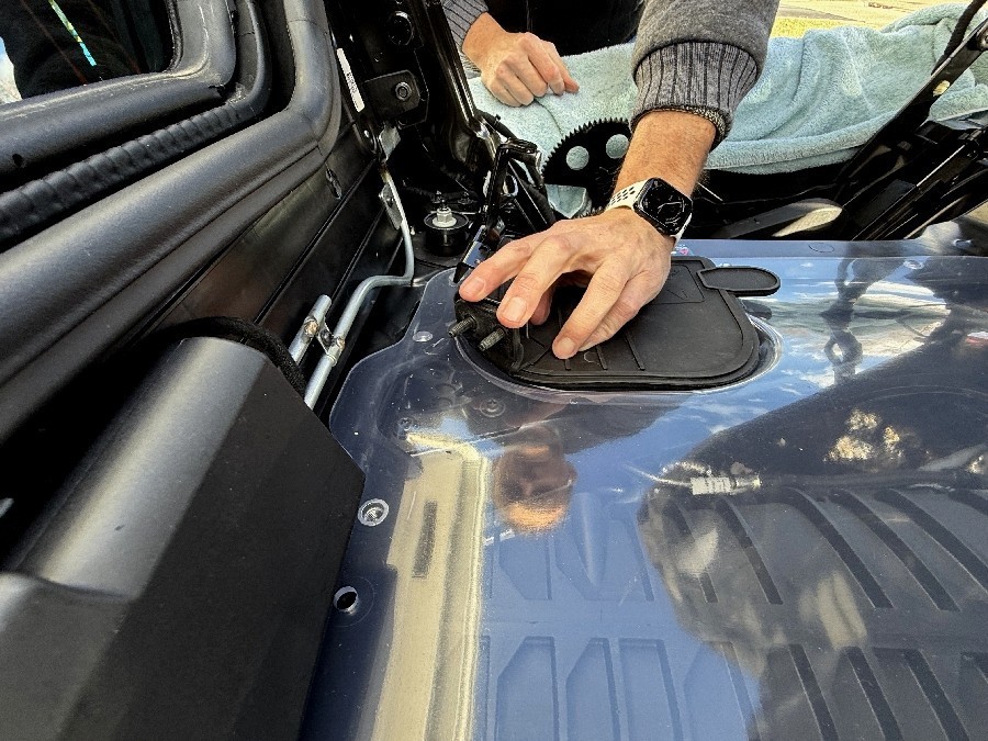 Full Clear Engine Bay Cover For The 2020+ C8 Corvette HTC Convertible