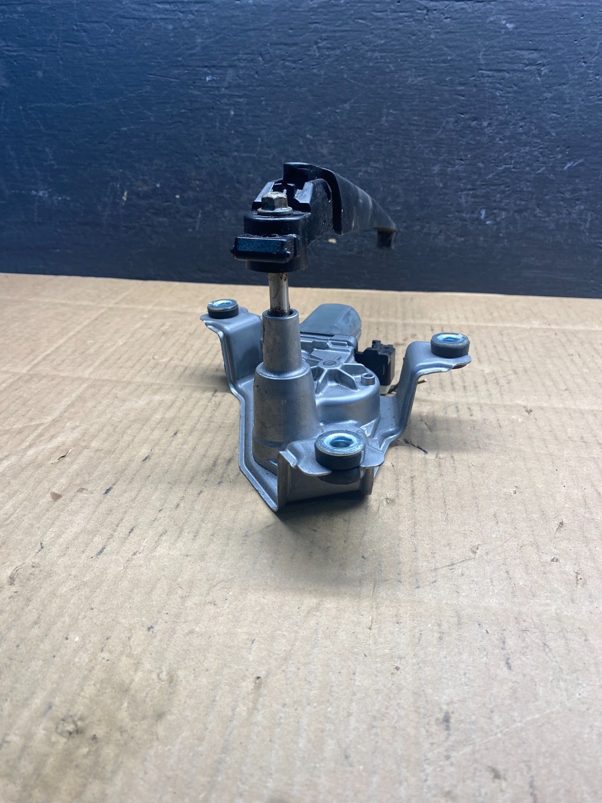 2014-2018 Jeep Cherokee Tailgate Back Door Rear Wiper Motor Wiper ad5071 DG