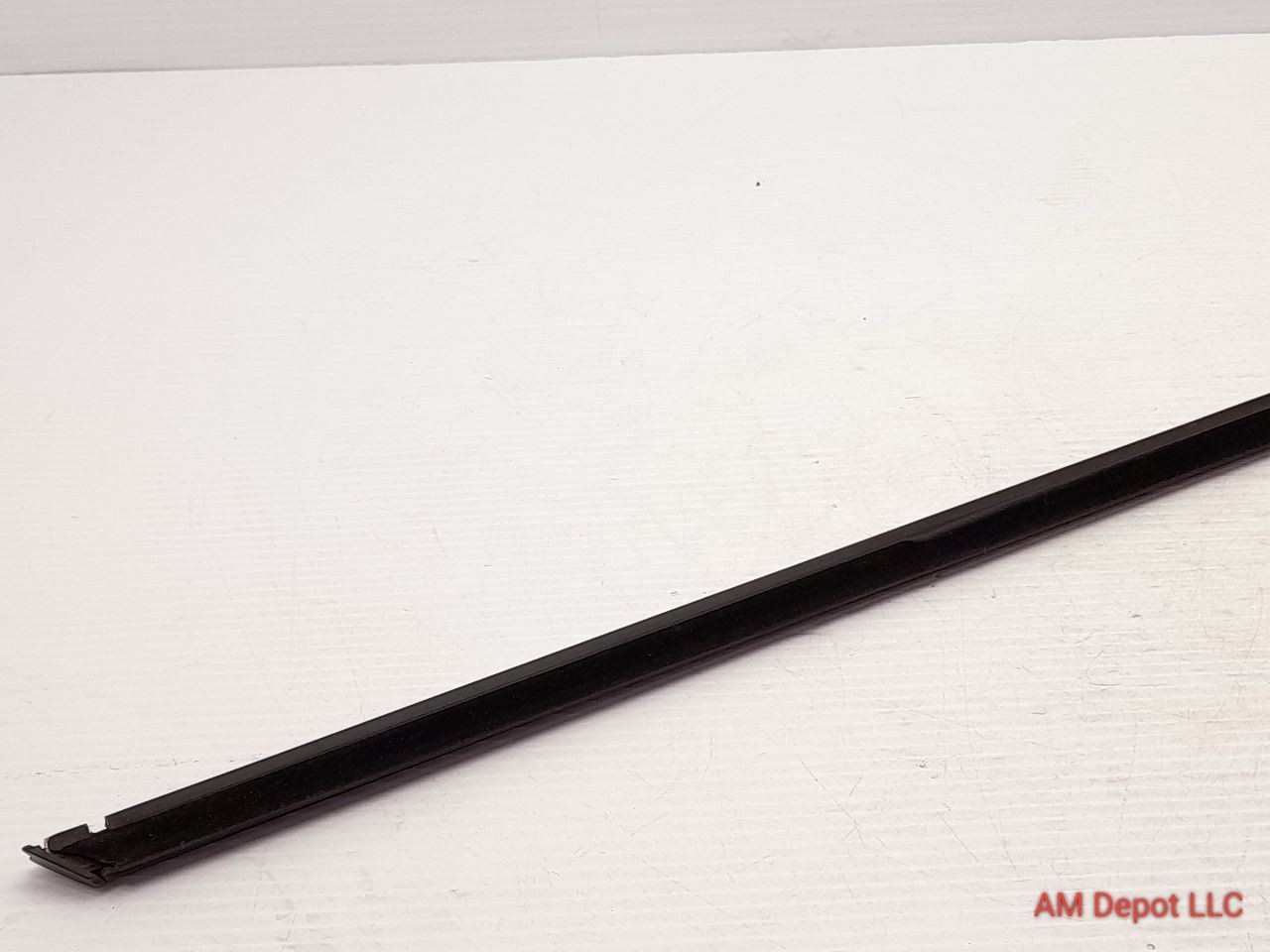 2012 Mini Cooper S R56 R57 R55 R58 R59 Front Left Door Weatherstrip Molding Trim