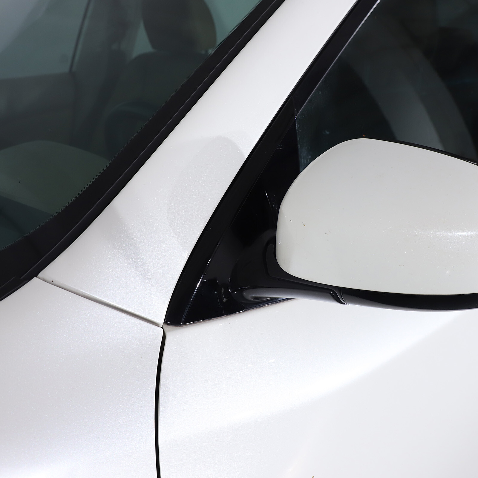 Glossy Black PC Window Center Pillar Trim Sticker For Nissan Pathfinder 2013-18