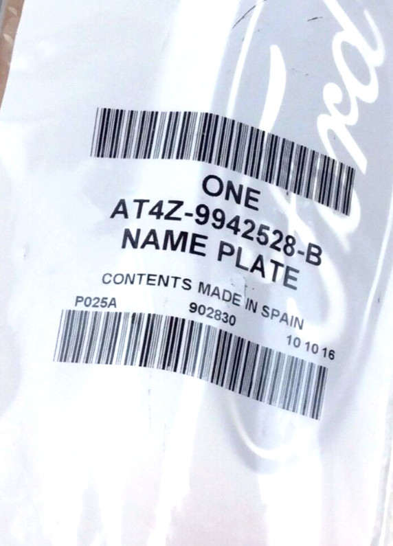 Ford Flex Edge Expedition Taurus rear Liftgate Ford Oval Nameplate Emblem OEM