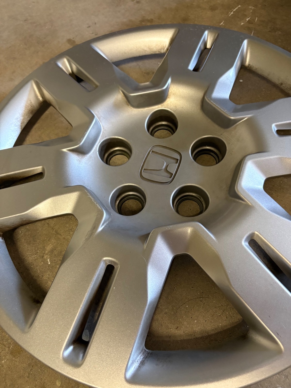 honda odyssey 2011 parts wheel hubcap 17 inch OEM
