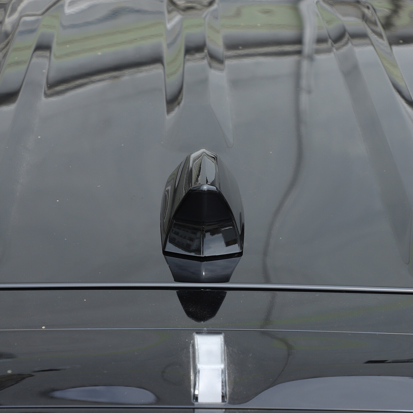 Roof Shark Fin Antenna Glossy Black Cover Trim For Hummer EV 2023 2024 2025-2026