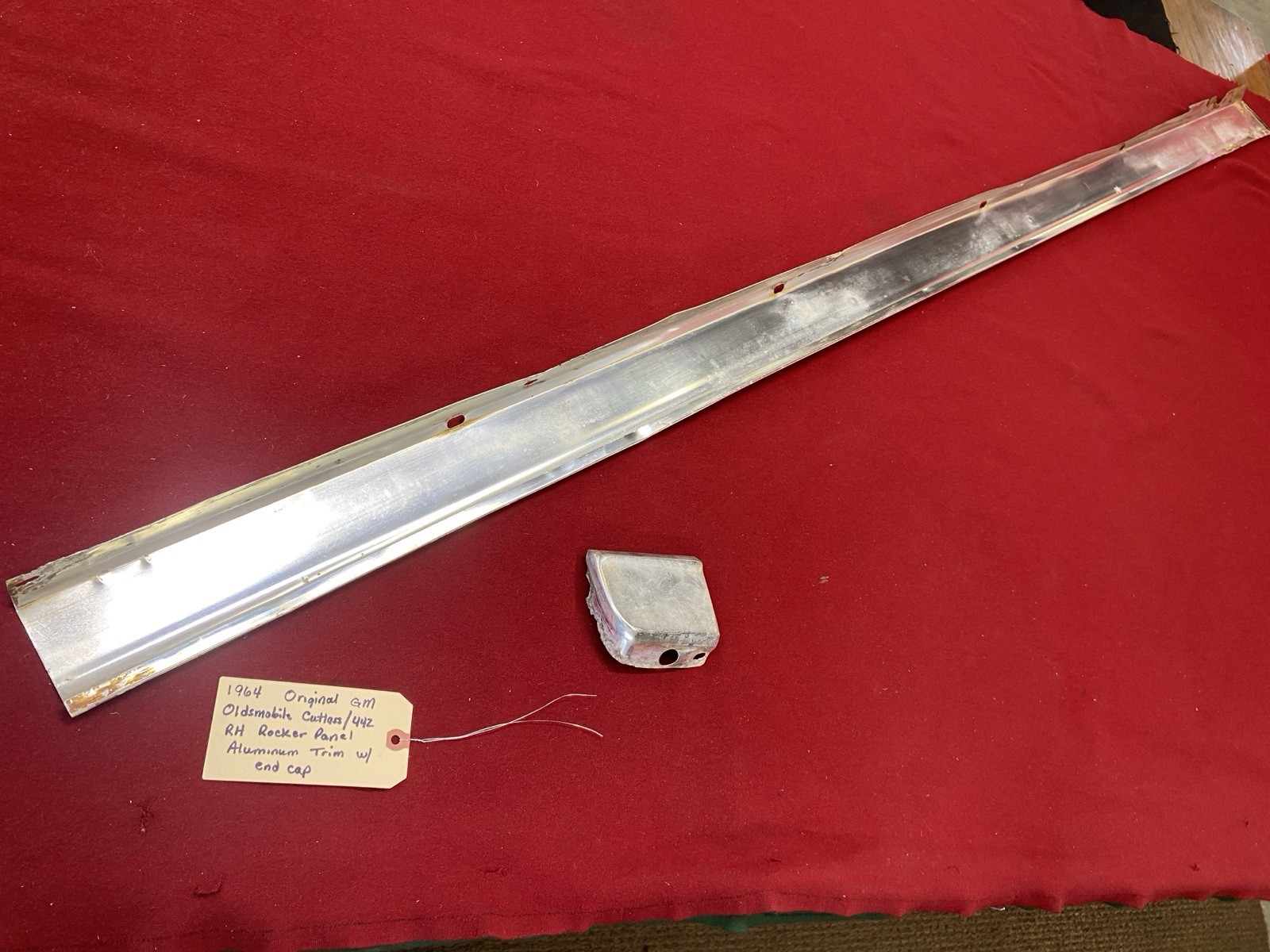 1964 Original GM Oldsmobile RH Rocker Panel Aluminum Trim