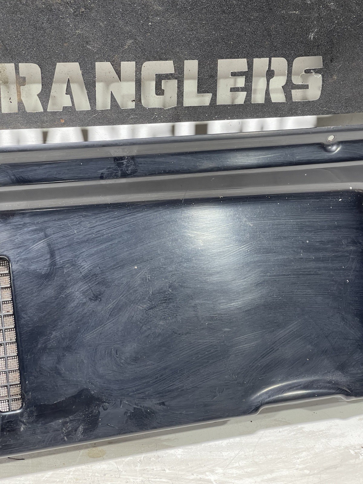 Black PX8 97-06 Jeep TJ Wrangler Hood Cowl Panel Single Vent w/ SCREWS OEM CC 65