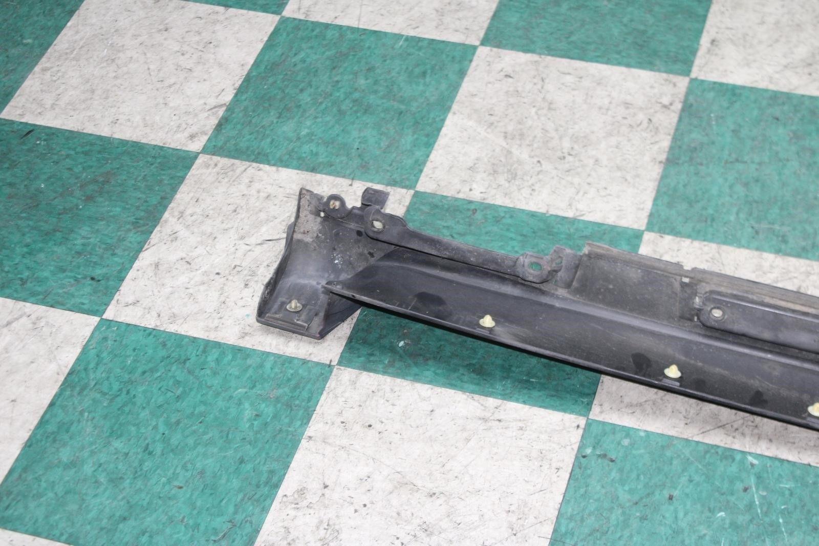 10-15 RX350 Black Molded Driver Side Left LH Rocker Molding Skirt Factory OEM OE