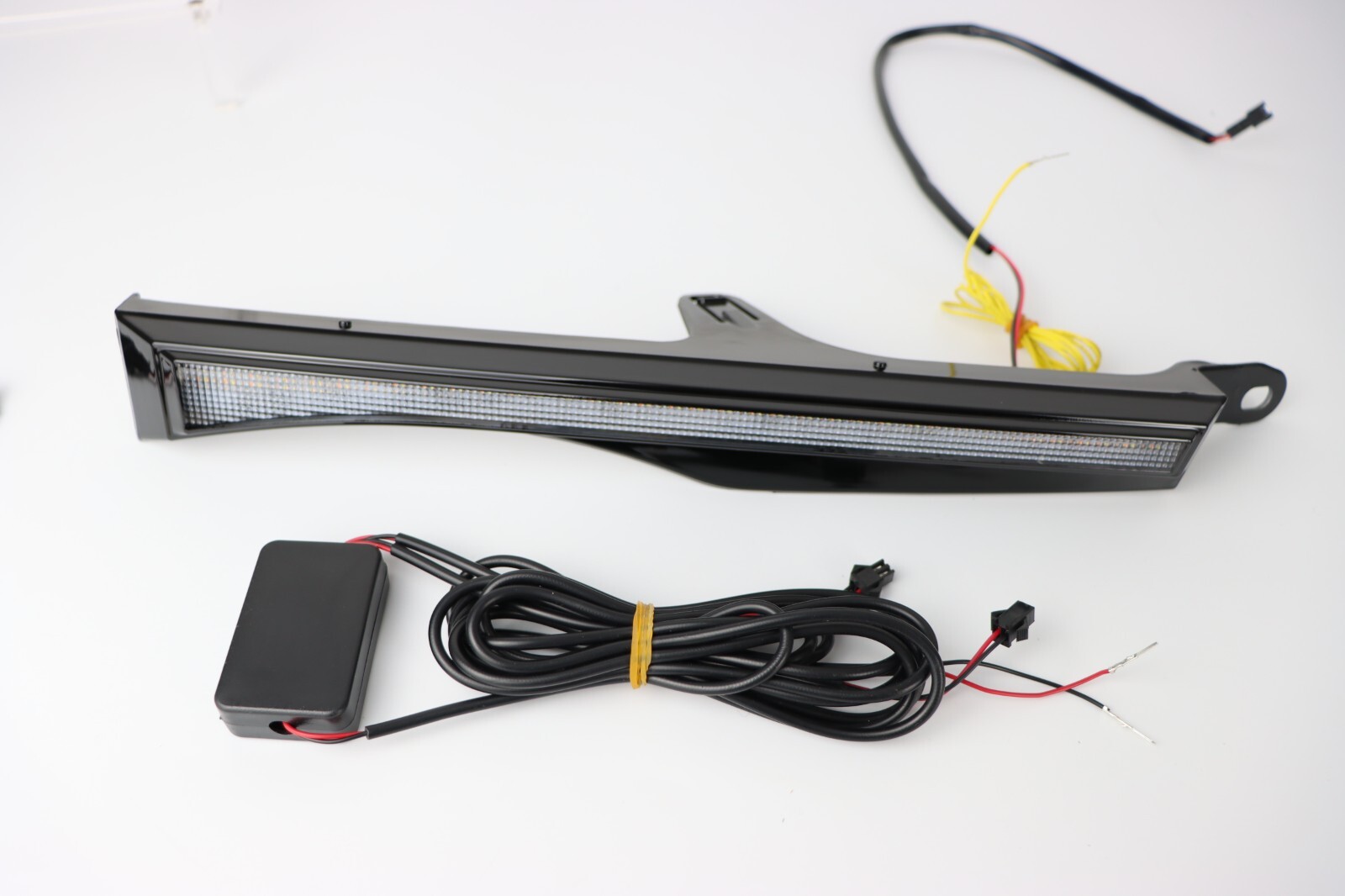LED Front Daytime Running Light Sequential Turn Signal For Toyota Tacoma 2005-11