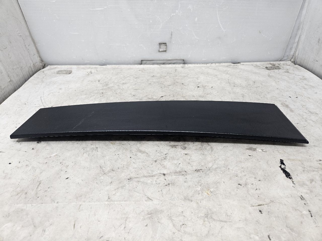 2024 SIERRA RH PASSENGER REAR DOOR APPLIQUE TRIM 84945509 24