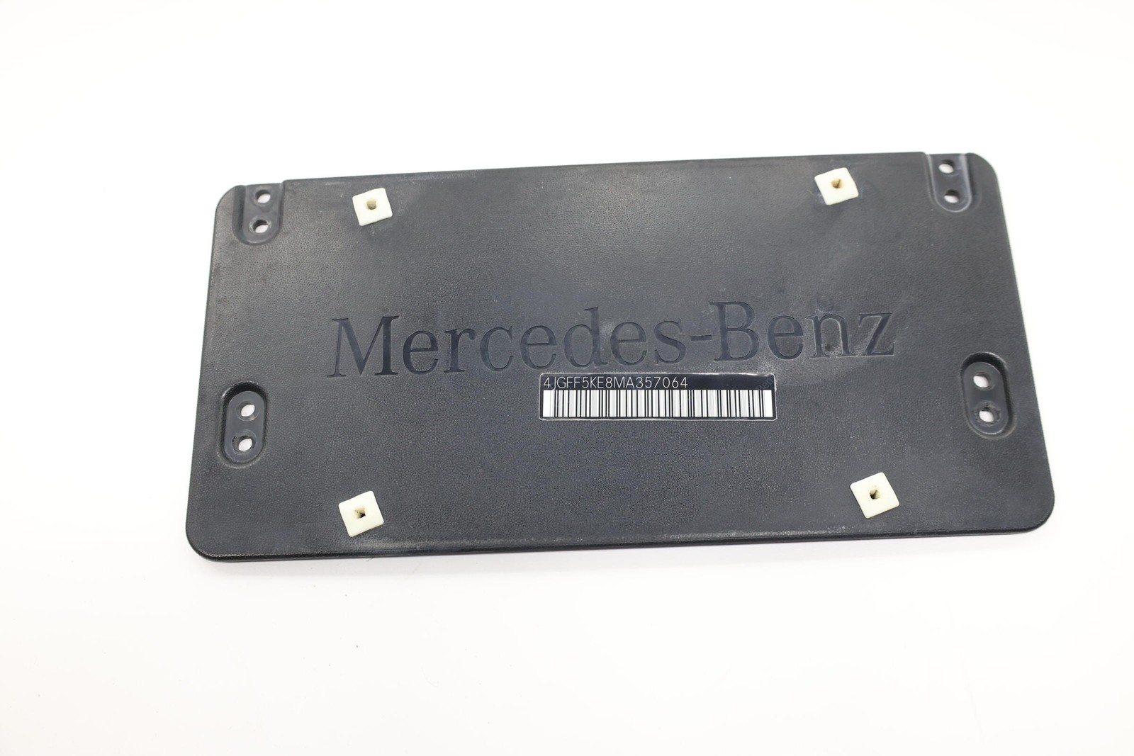 2020 – 2026 MERCEDES GLS450 X167 LIFTGATE LICENSE PLATE BRACKET OEM A0008101711