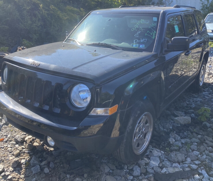 Driver Left Rocker Panel Moulding For 2016 Patriot 2708674